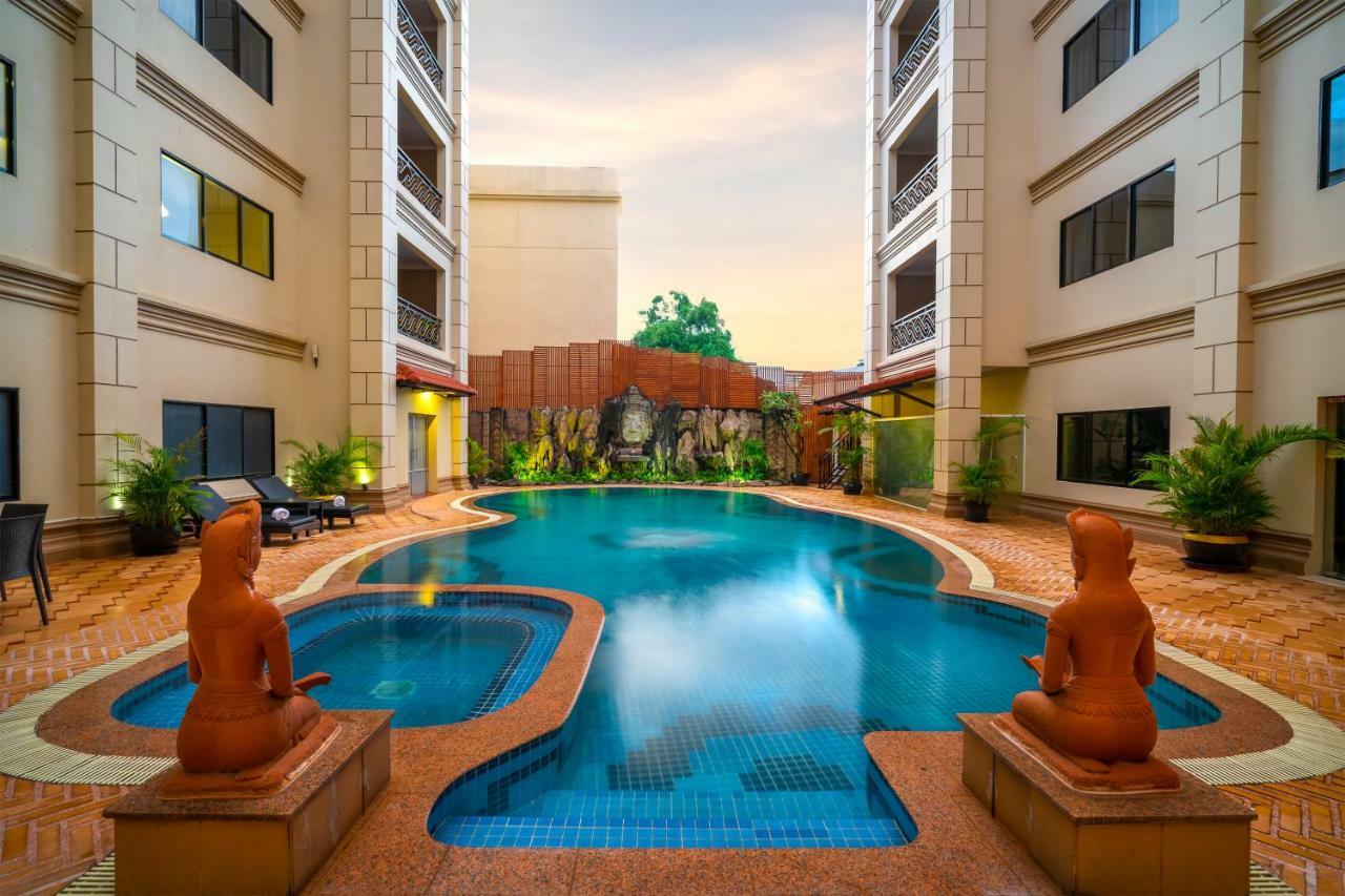 Dragon Royal Angkor Hotel Siem Reap Exterior foto