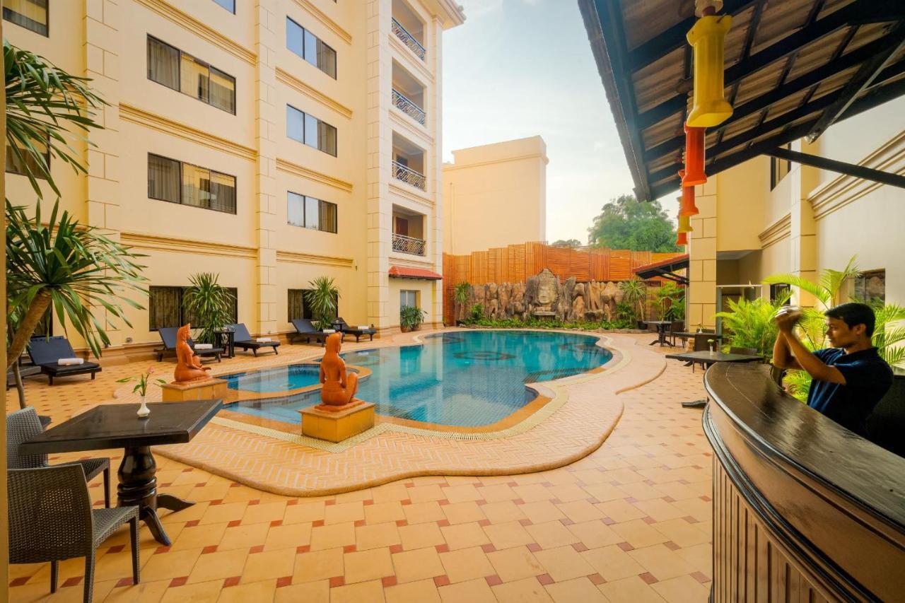 Dragon Royal Angkor Hotel Siem Reap Exterior foto