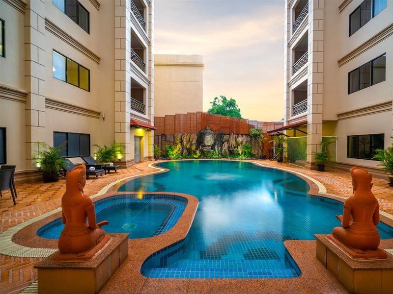 Dragon Royal Angkor Hotel Siem Reap Exterior foto